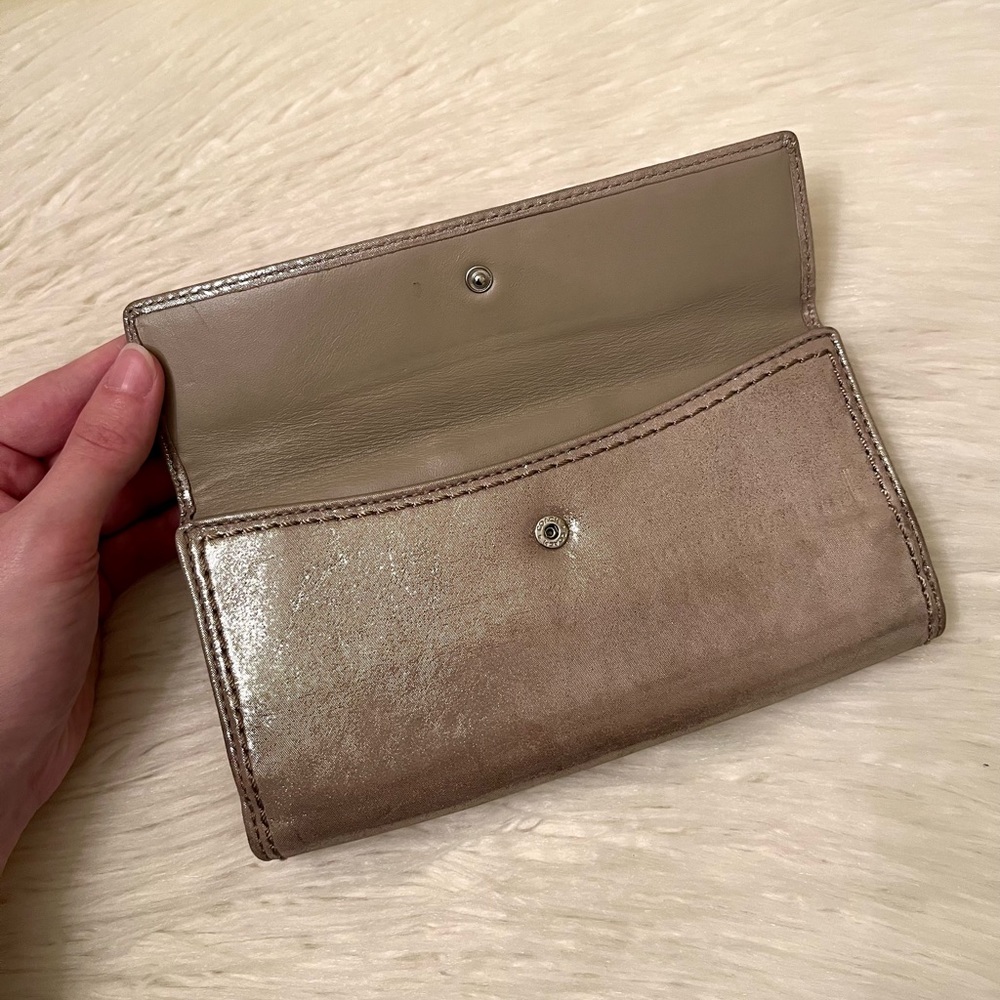 Coach Poppy Hippie Silver Metallic Leather Tote & Wallet - Picture 10 of 13